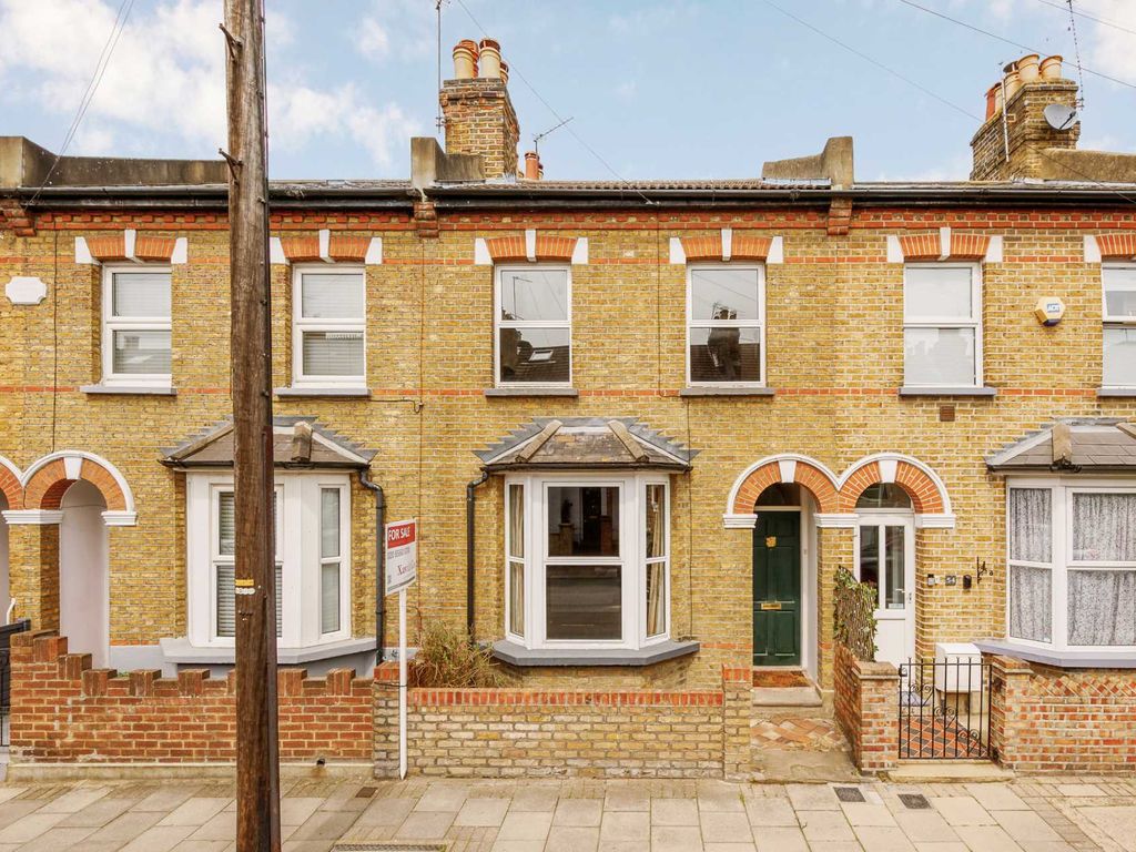 2 bed terraced house for sale in Braemar Road, Brentford TW8 Zoopla