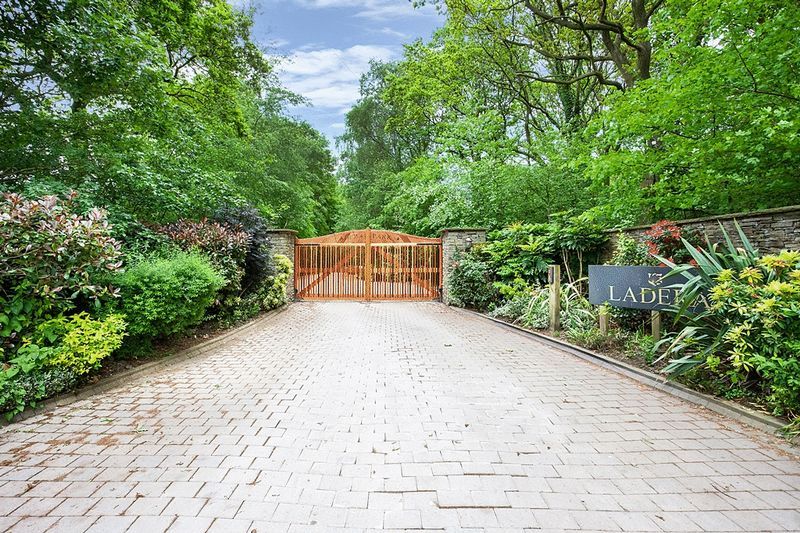 2 bed detached bungalow for sale in Back Lane, Eaton, Congleton CW12, £