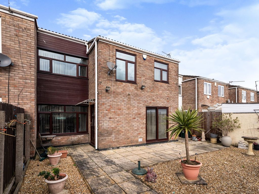 4 bed terraced house for sale in Capel Close, Newport NP20 Zoopla