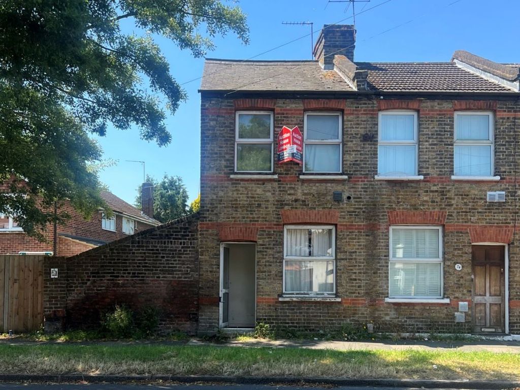 2 bed end terrace house for sale in 72 Upper Sutton Lane, Hounslow