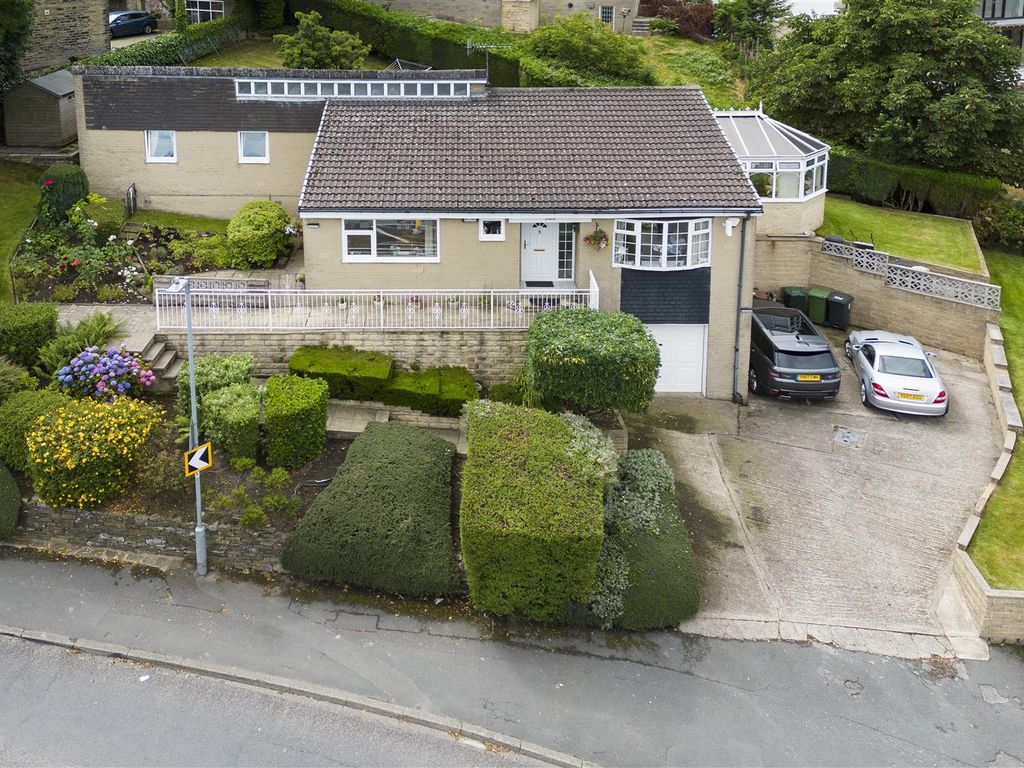 3 bed detached bungalow for sale in Hollingwood Lane, Horton Bank Top, Bradford BD7 Zoopla
