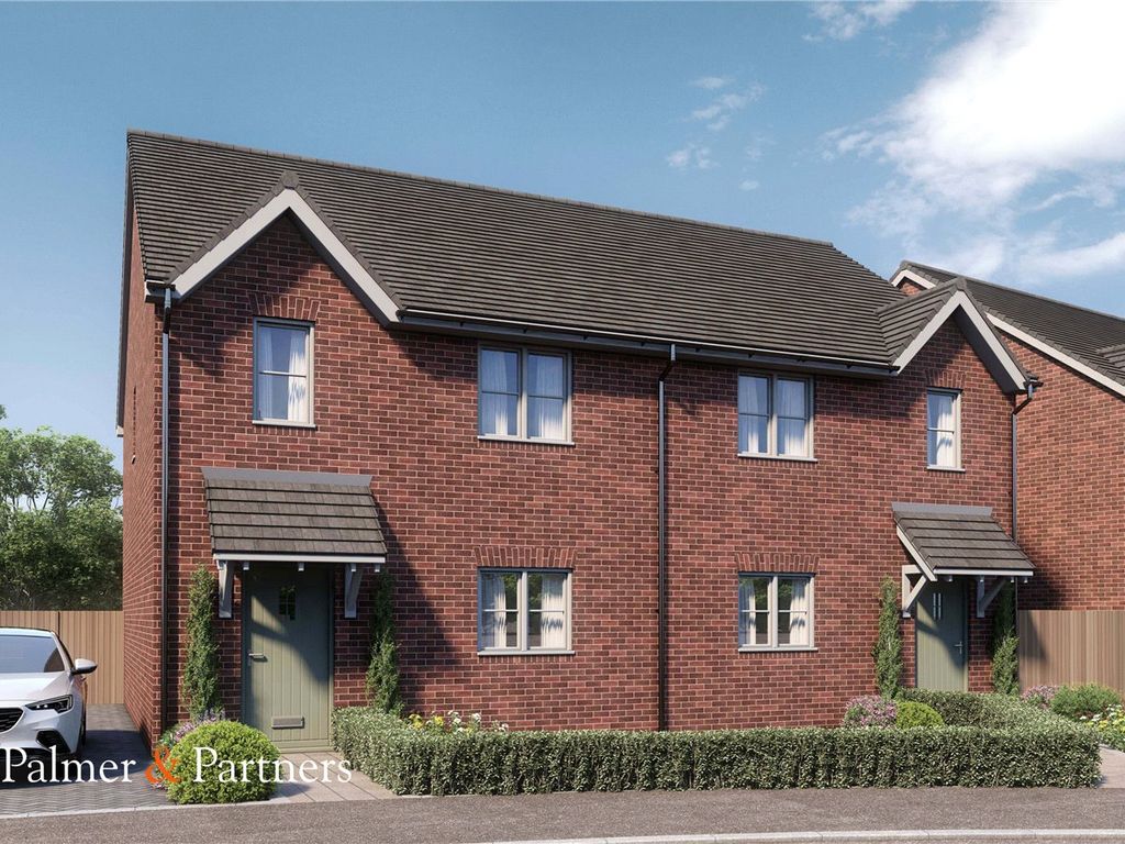 3 bed semidetached house for sale in Freedom Road, Elmswell, Bury St