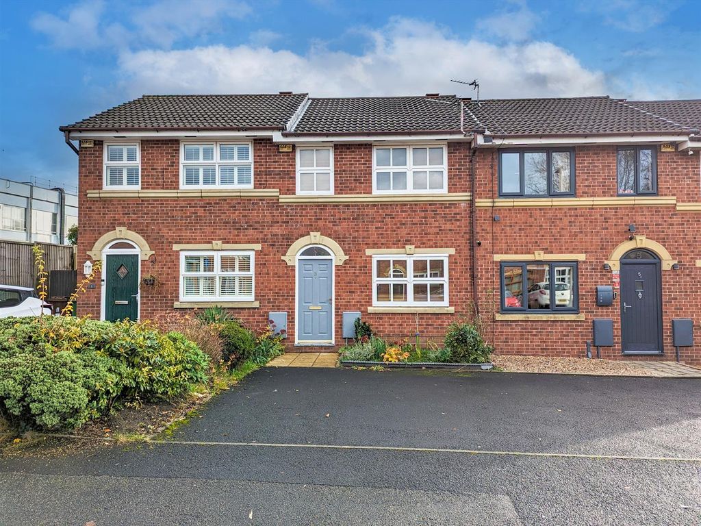 2 bed mews house for sale in Duke Street, Leigh WN7, £150,000 Zoopla