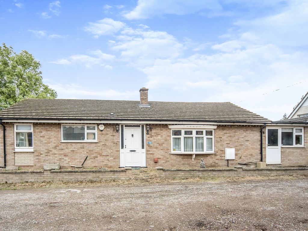 3 bed bungalow for sale in Potters Cross, Wootton, Bedford MK43 Zoopla