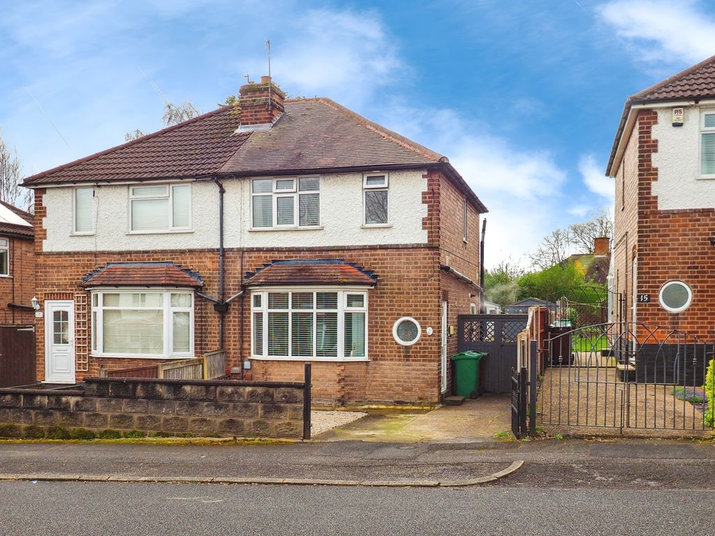 3 bed semidetached house for sale in Plantation Road, Wollaton