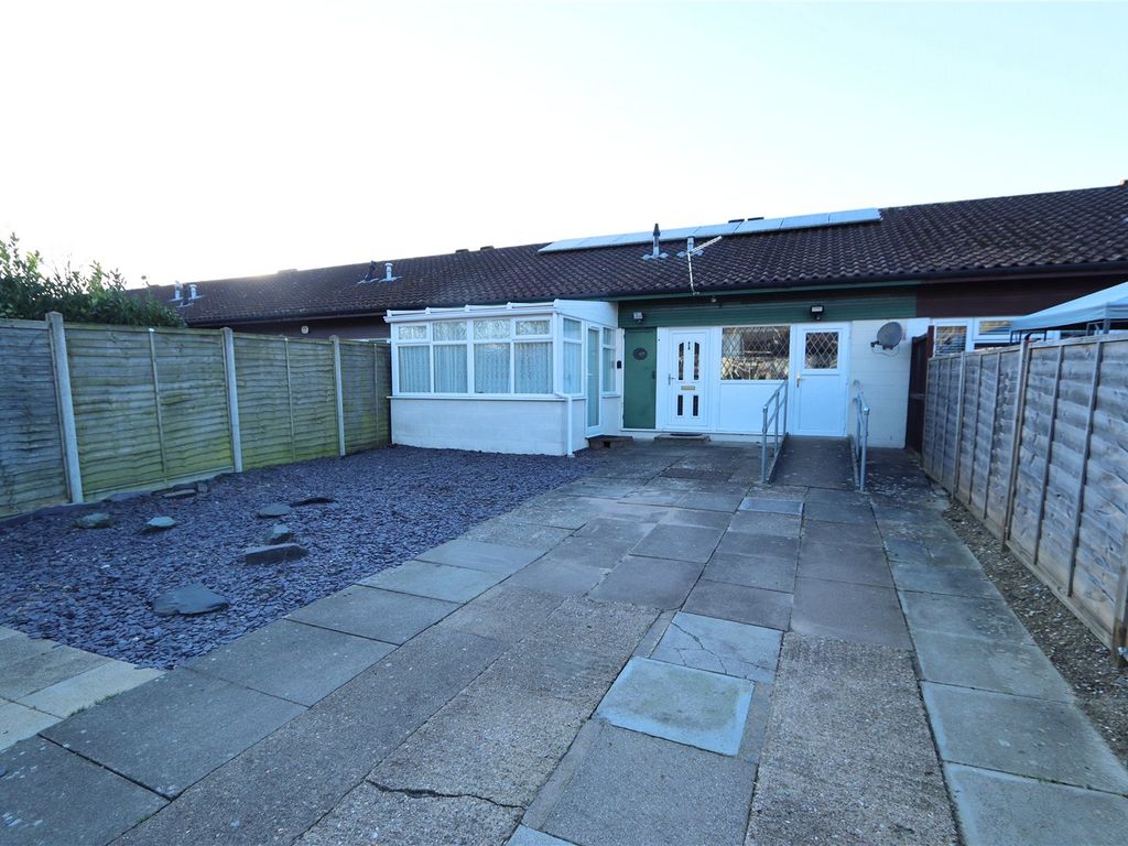 3 bed bungalow for sale in Daniels Welch, Coffee Hall, Milton Keynes