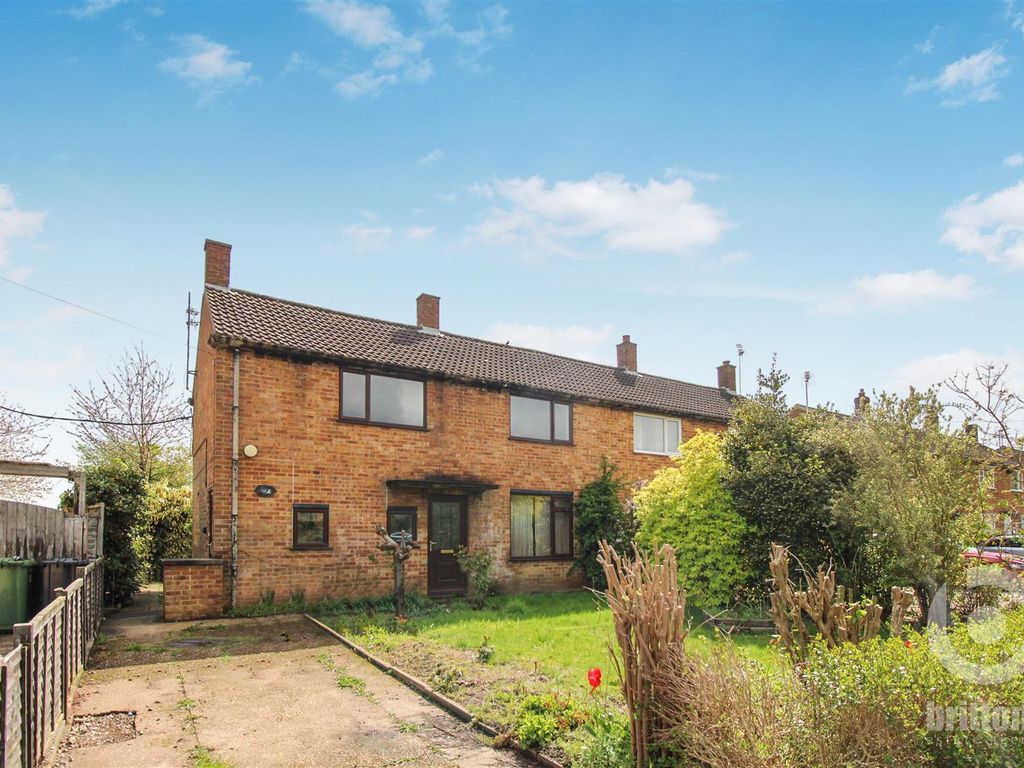 3 bed semidetached house for sale in Alma Avenue, Terrington St