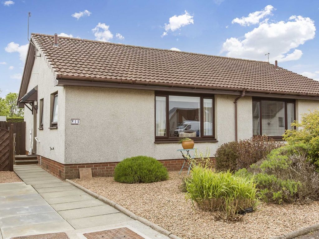 2 bed semidetached bungalow for sale in Windmill Court, Cellardyke