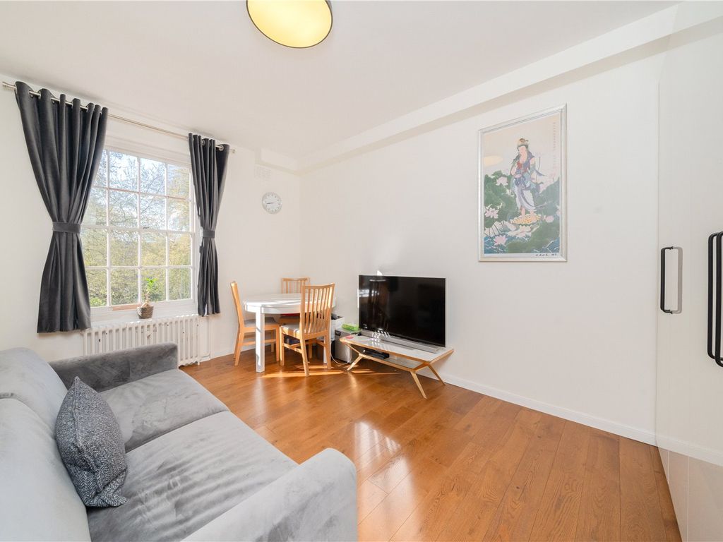 2 bed flat for sale in Nevern Square, London SW5, £750,000 Zoopla