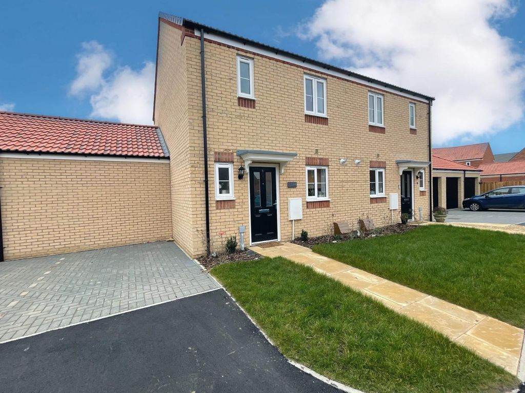 2 bed semidetached house for sale in Ripon Close, Bourne PE10 Zoopla