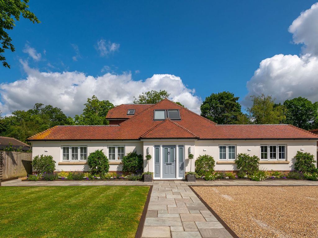 5 bed detached house for sale in Dean Oak Lane, Leigh RH2 Zoopla