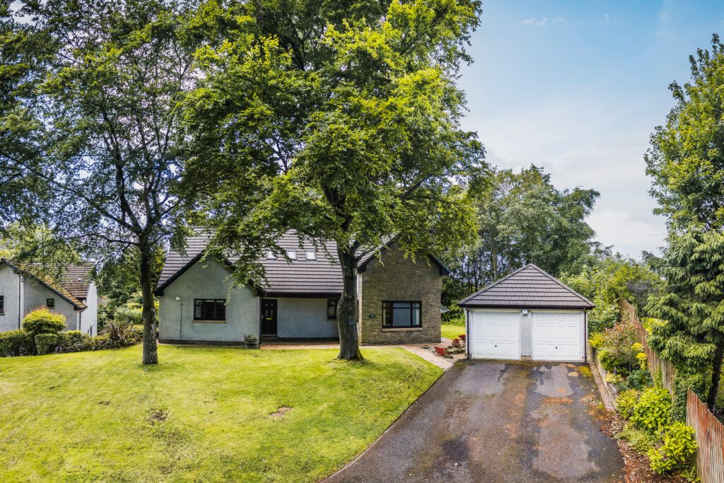 6 bed detached house for sale in Grange Gardens, Monifieth, Dundee DD5