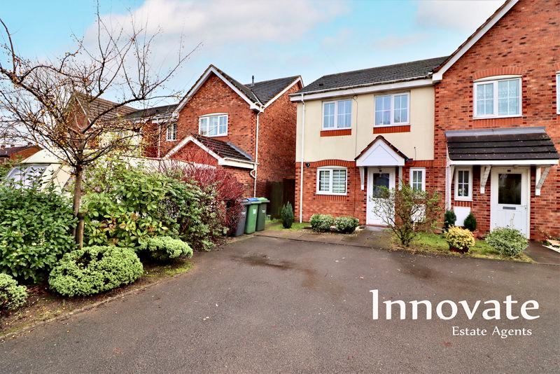 3 bed semidetached house to rent in Monmouth Drive, West Bromwich B71