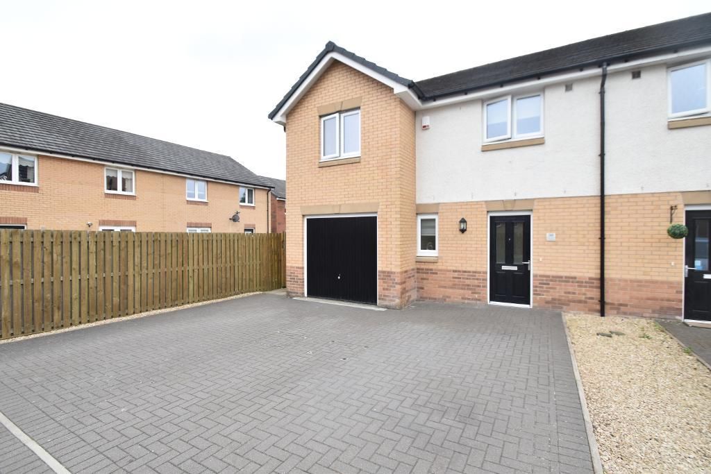 3 bed semidetached house for sale in Auchan Crescent, Stepps, Glasgow