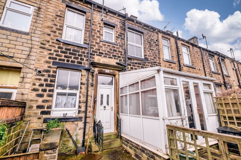 3 bed terraced house for sale in Oak Street, Elland HX5 Zoopla
