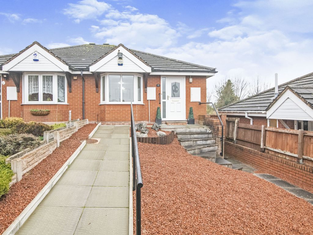 2 bed semidetached bungalow for sale in Rossendale Close, Halesowen