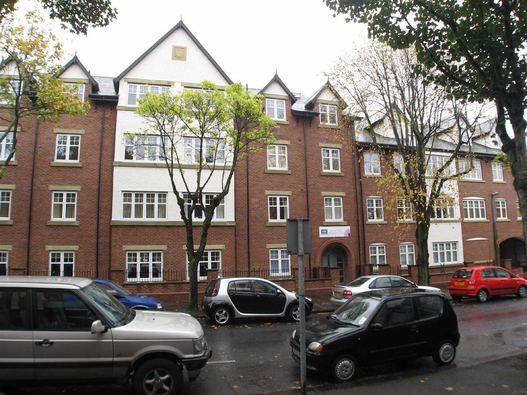 2 bed flat to rent in Warwick Square, Carlisle CA1 Zoopla