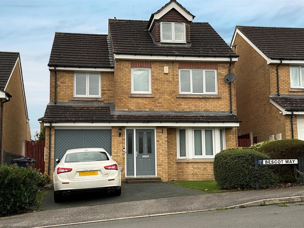 4 bed detached house for sale in Bescot Way, Wrose, Shipley BD18, £