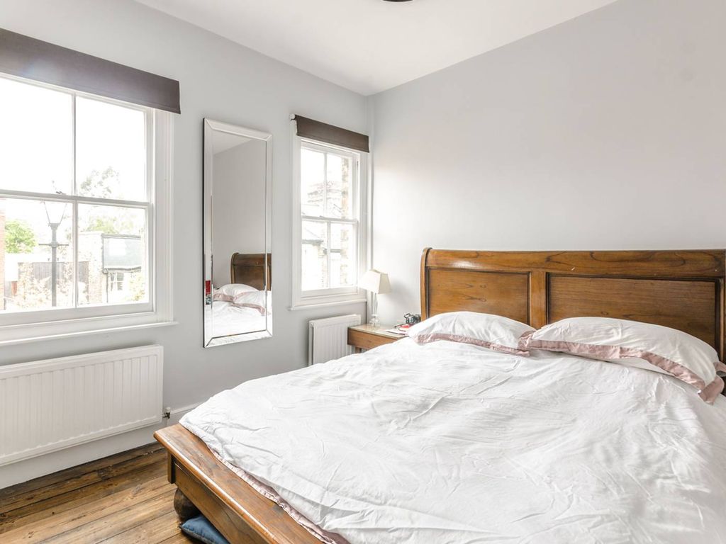 4 bed terraced house to rent in Whistler Street, Highbury, London N5, £