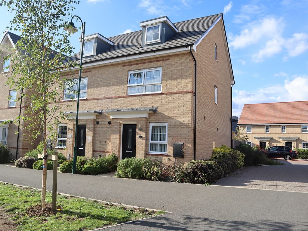 4 bed semidetached house for sale in Aqua Drive, Hampton Water