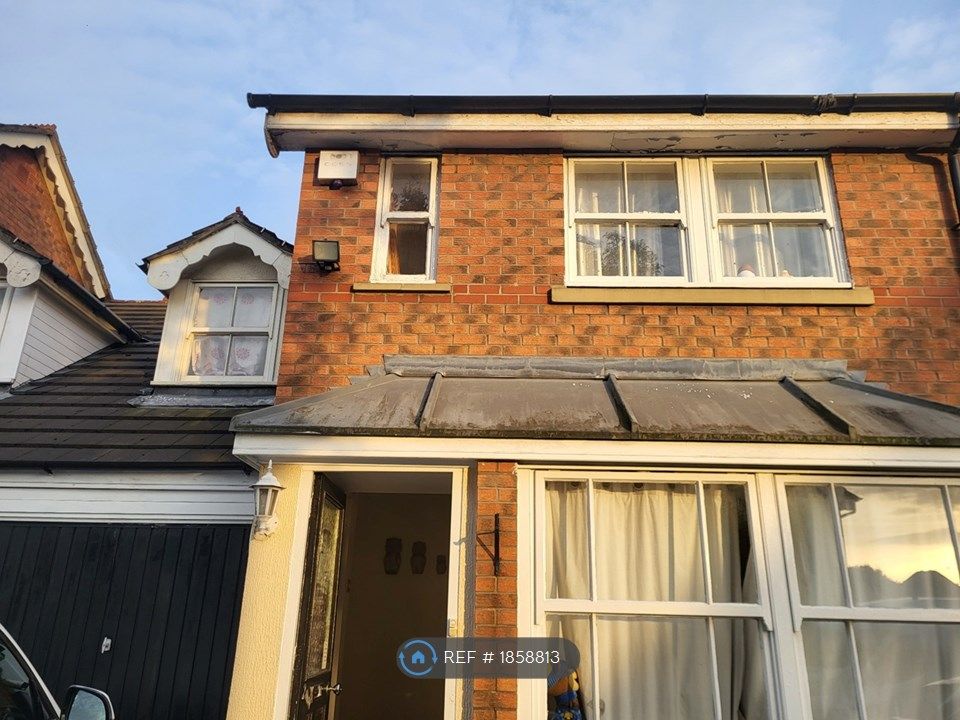 3 bed terraced house to rent in St. Andrews Road, Birmingham B9, £1,300 pcm Zoopla
