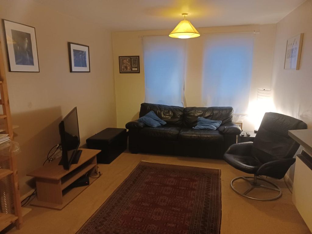 Cameron Lodge, Hounslow TW3  