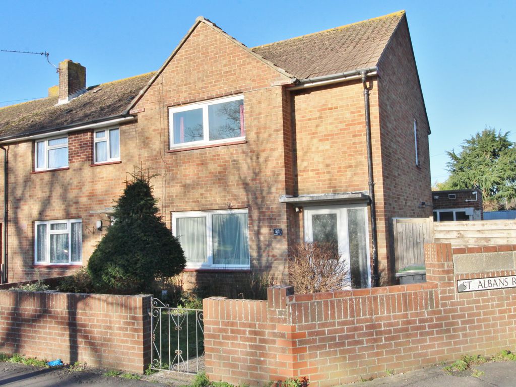 2 bed end terrace house for sale in Crossland Drive, Havant PO9, £
