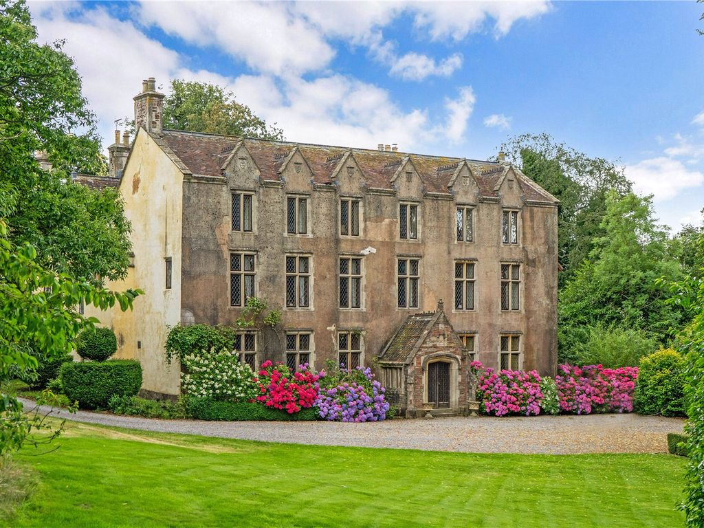 7 bed semidetached house for sale in Newnham Road, Littledean