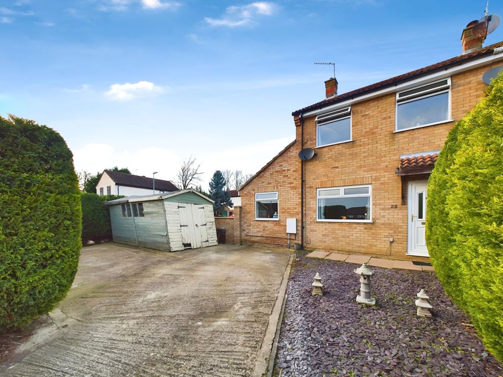 2 bed semidetached house for sale in Blenheim Way, Yaxley PE7, £