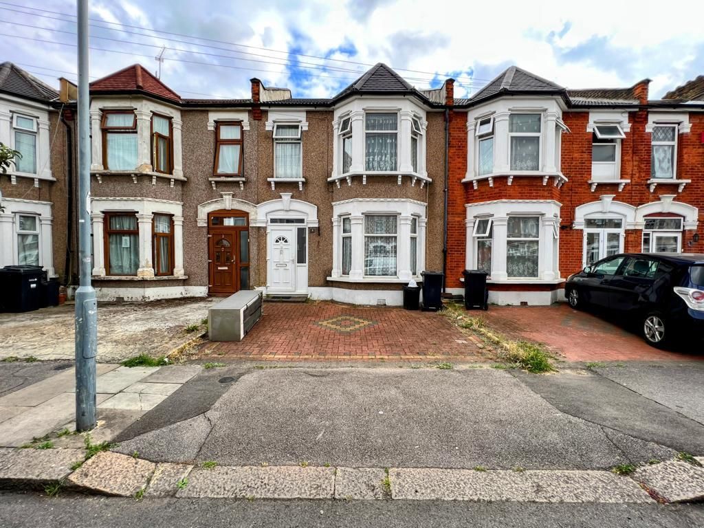 3 bed terraced house for sale in Ripley Road, Ilford IG3, £425,000 Zoopla
