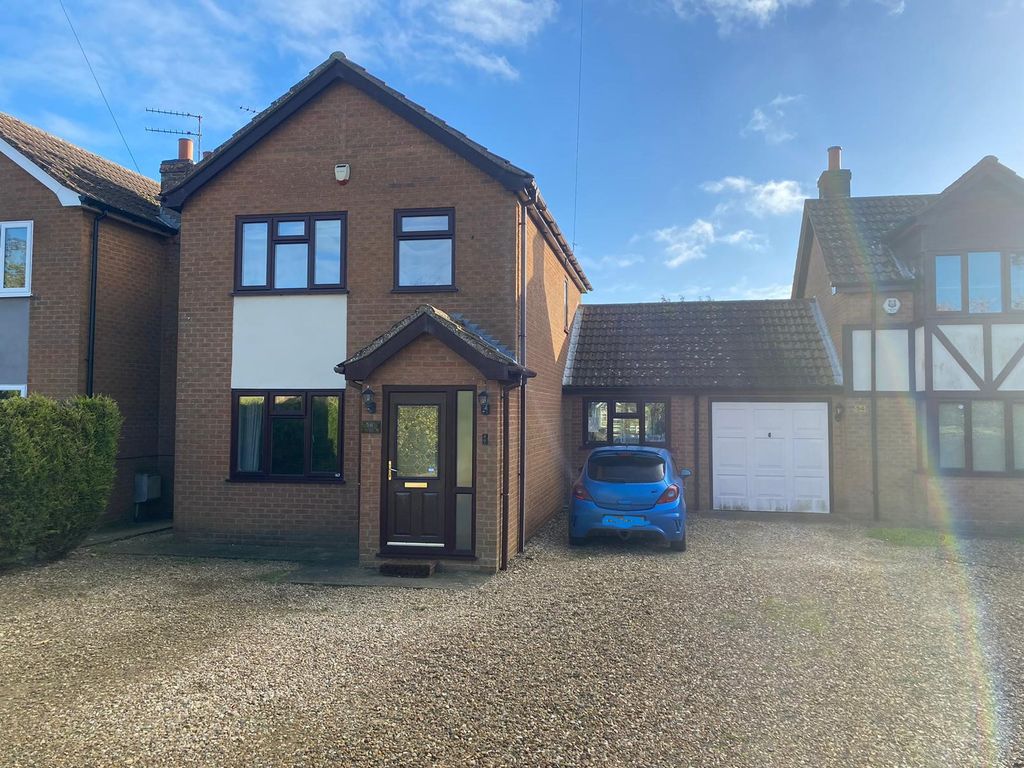 3 bed linkdetached house for sale in Lowgate, Lutton, Spalding PE12, £