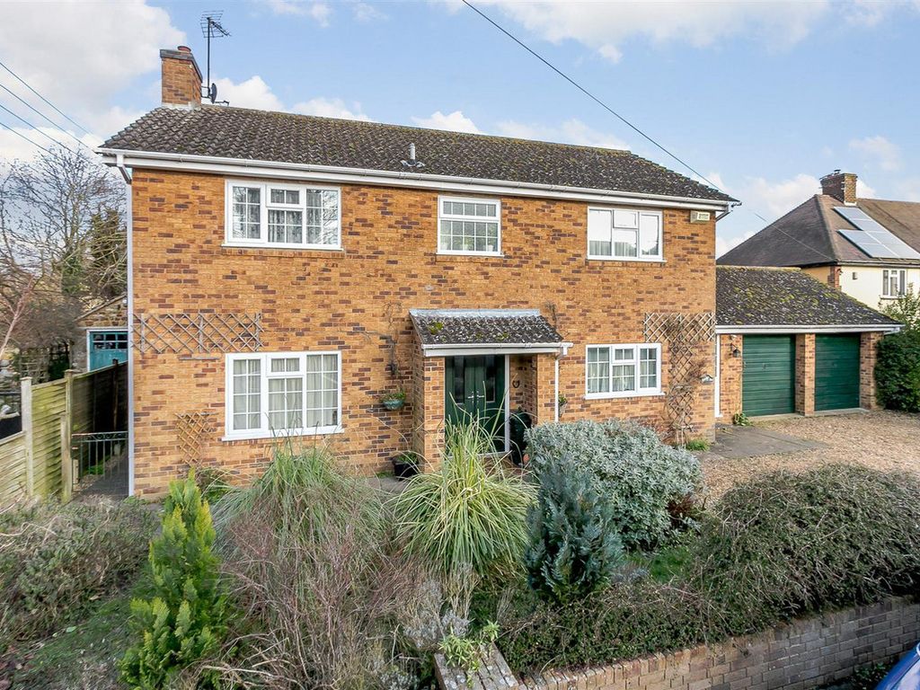 4 bed detached house for sale in Lodge Road, Little Houghton