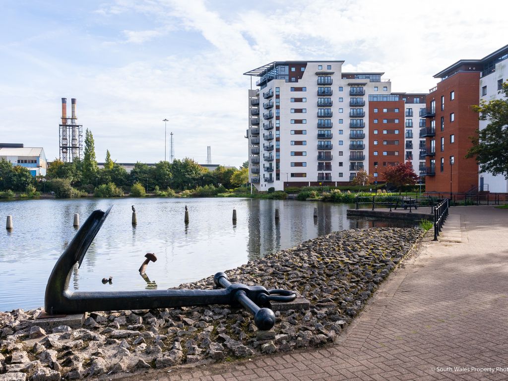 2 bed flat to rent in Galleon Way, Cardiff CF10 Zoopla