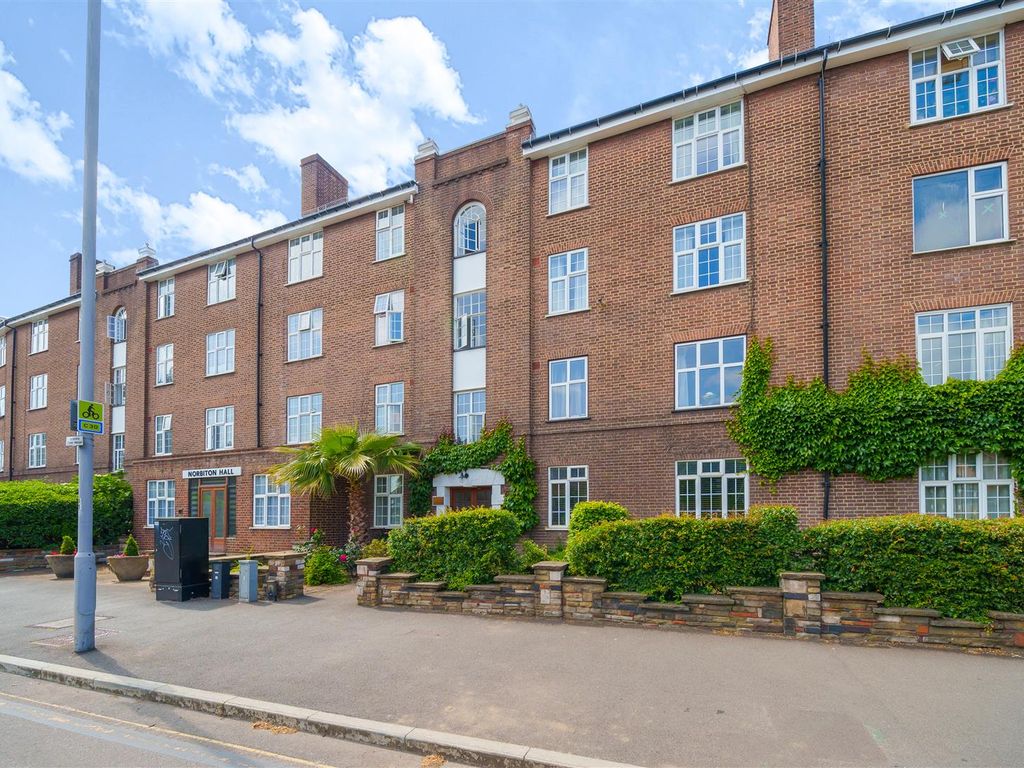 2 bed flat to rent in London Road, Kingston Upon Thames KT2, £2,000 pcm Zoopla