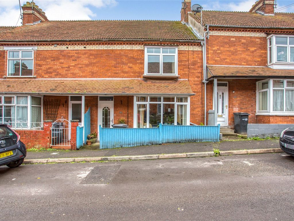 2 bed terraced house for sale in King Street, Yeovil BA21, £190,000