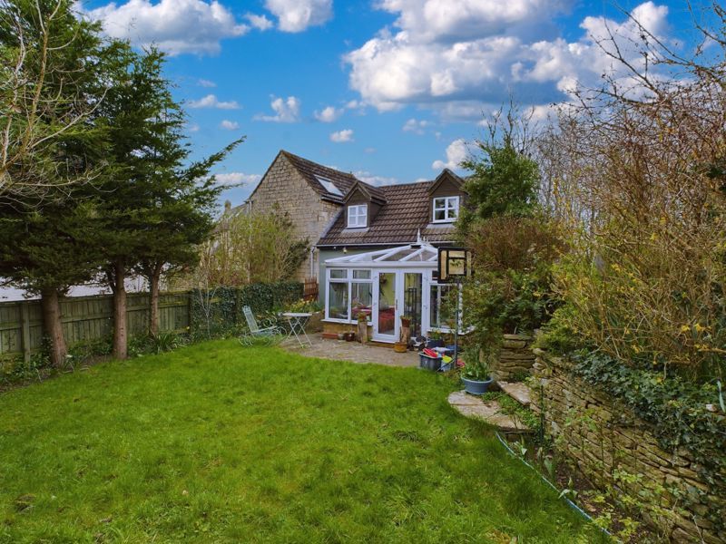 3 bed cottage for sale in Broad Street, Kings Stanley, Stonehouse GL10