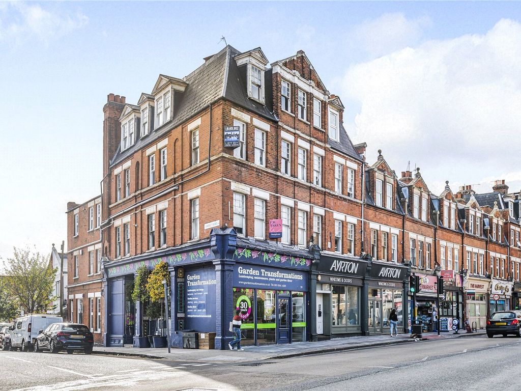 Studio to rent in Tottenham Lane, London N8, £995 pcm Zoopla