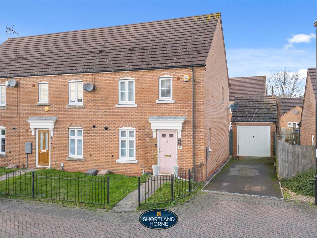 3 bed semidetached house for sale in Elizabeth Way, Walsgrave