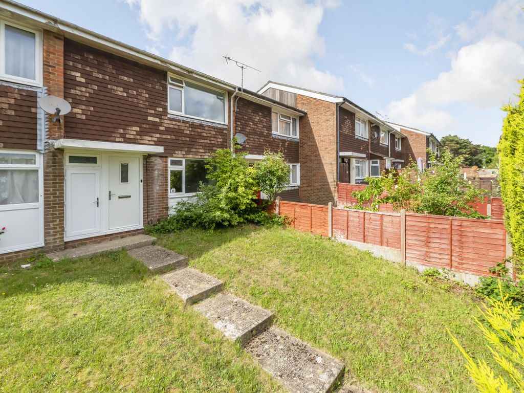 Sandy Hill Road, Farnham, Surrey GU9  