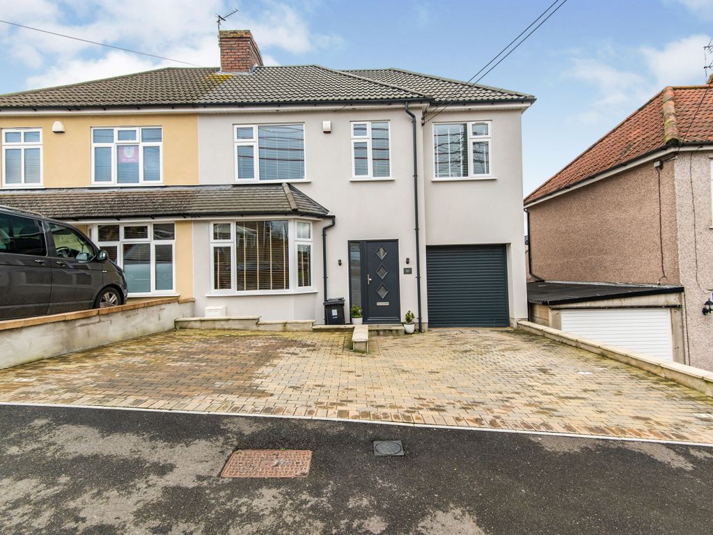 4 bed semidetached house for sale in Northend Road, Kingswood, Bristol
