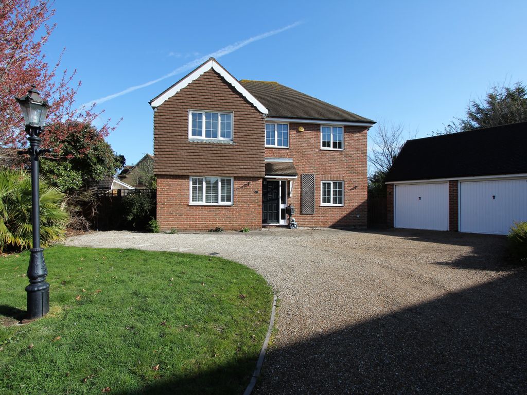 4 bed detached house to rent in Henry De Grey Close, Grays RM17 Zoopla