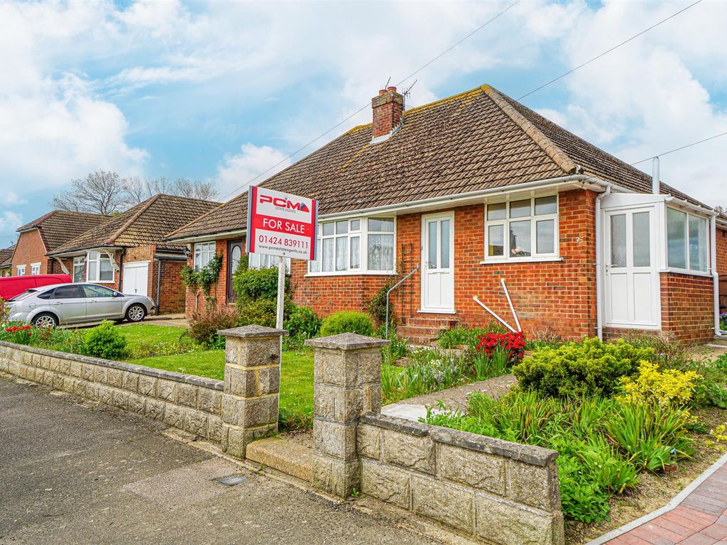 2 bed semidetached bungalow for sale in William Road, St. LeonardsOn