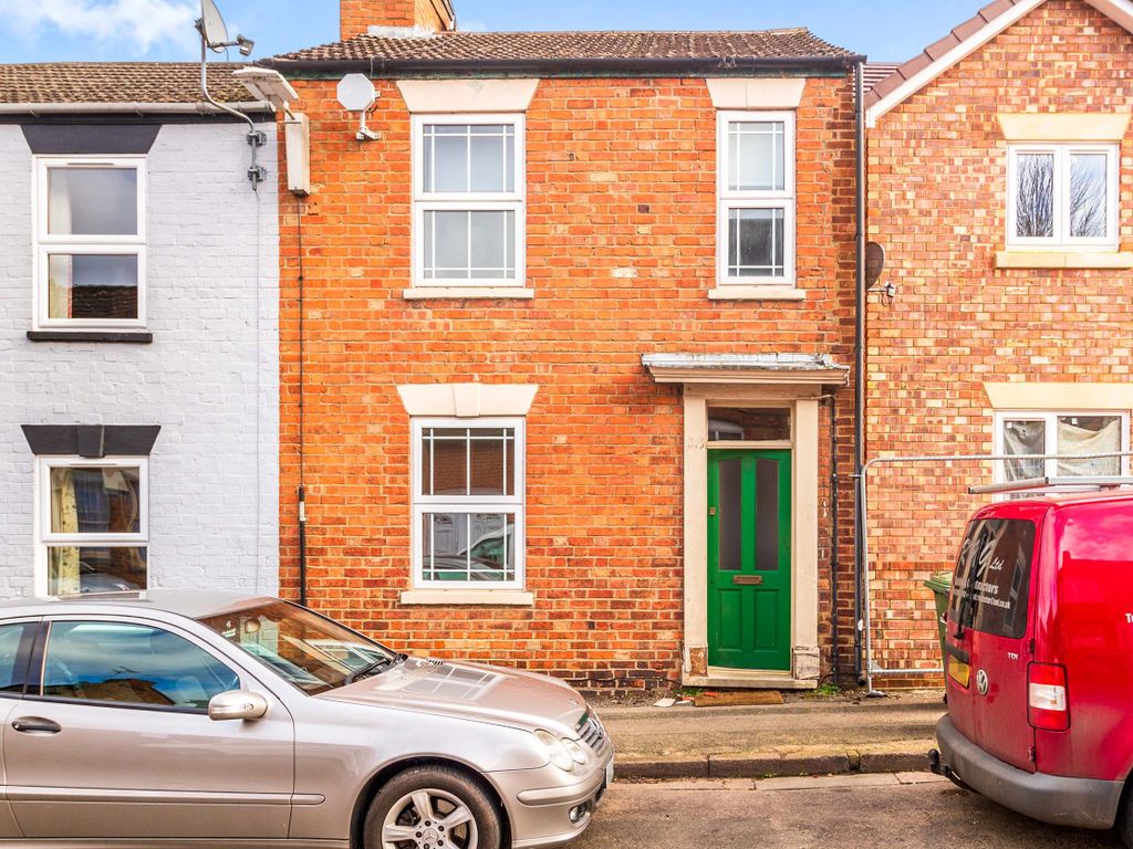 2 bed terraced house to rent in Glyn Street, New Bradwell MK13 Zoopla