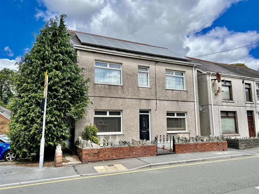 3 bed detached house for sale in Margaret Street, Ammanford SA18 Zoopla