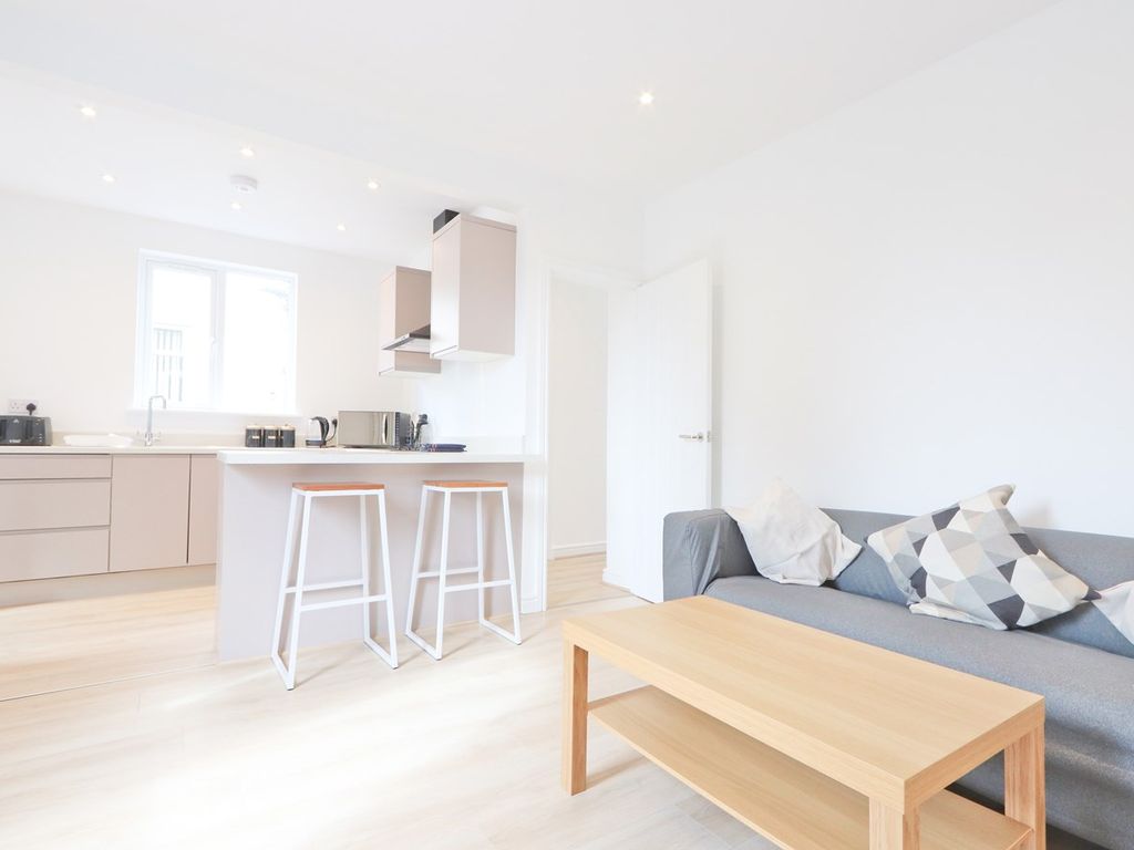 3 bed flat to rent in Station Road, Filton, Bristol BS34 Zoopla