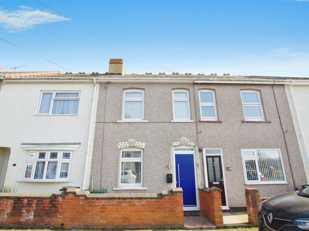 2 bed terraced house for sale in Turner Street, Town Centre, Swindon