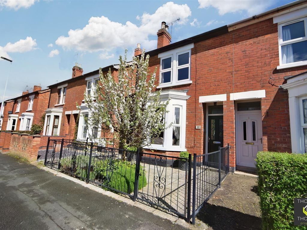 3 bed semidetached house for sale in Sisson Road, Longlevens