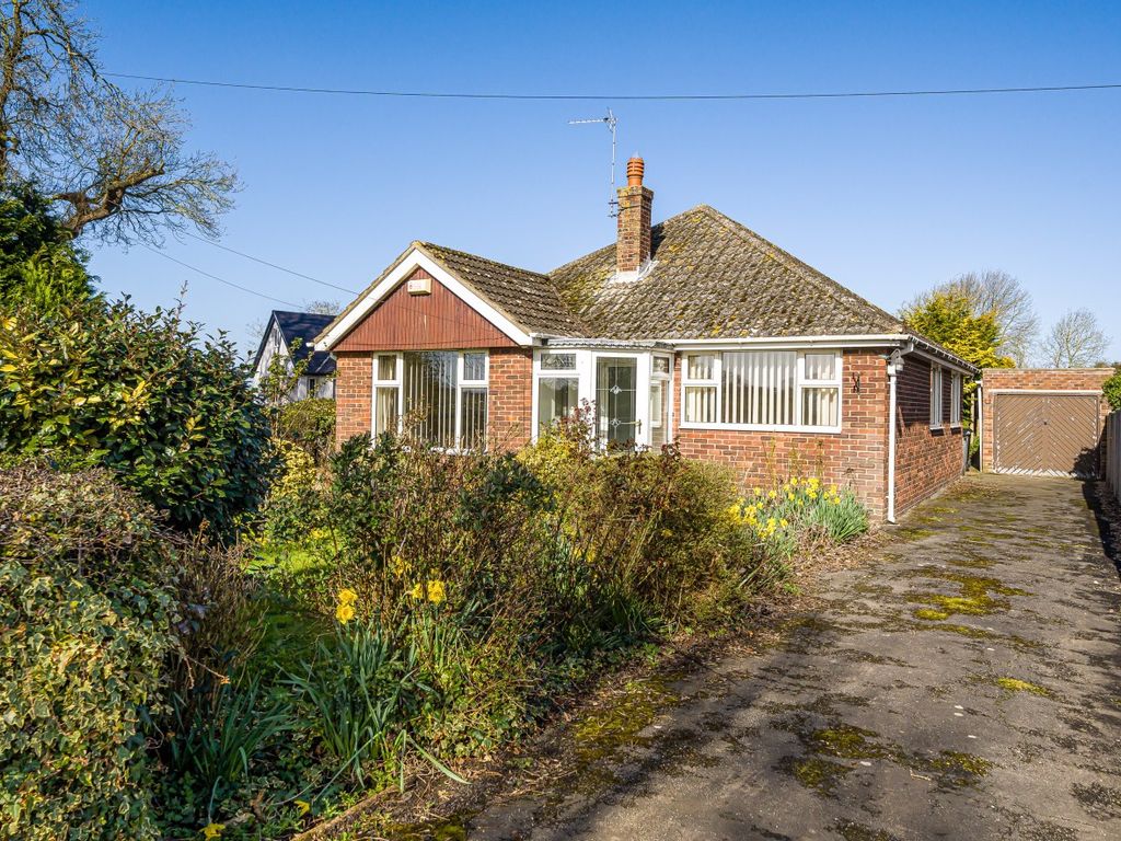 3 bed bungalow for sale in Ings Lane, Covenham St. Mary LN11 Zoopla