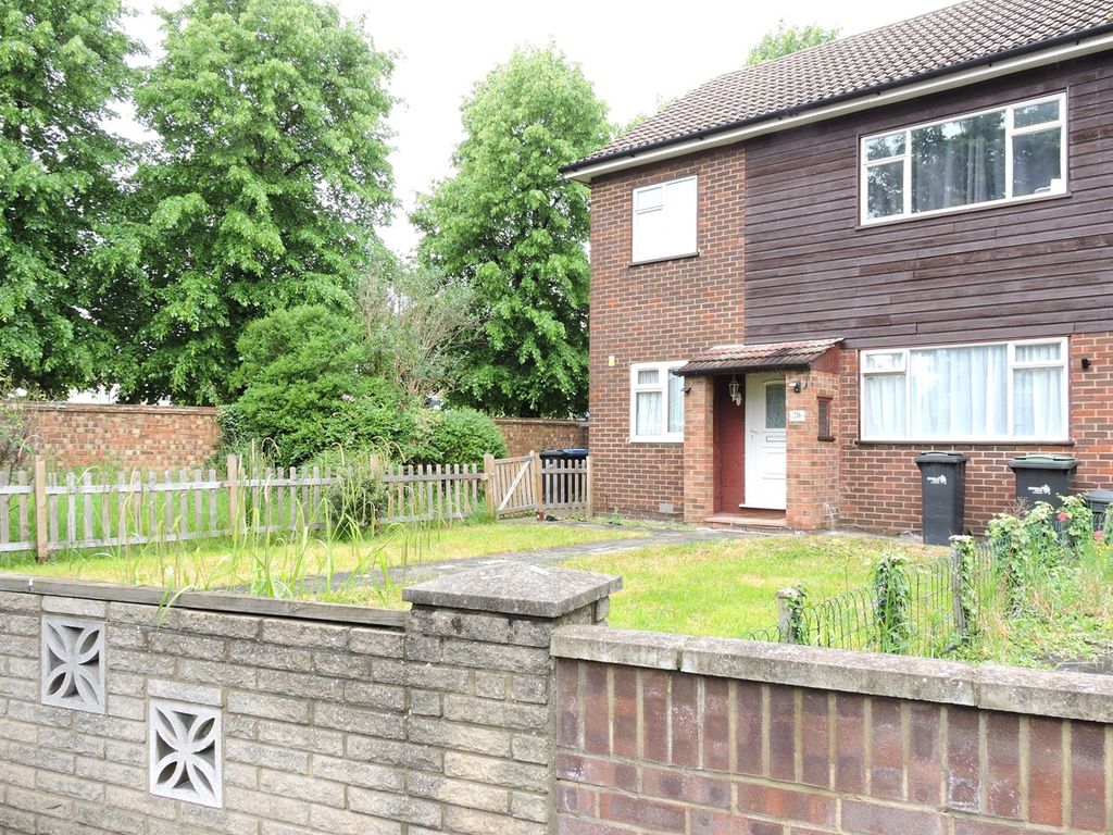 2 bed for sale in Putney Road, Enfield EN3, £275,000 Zoopla