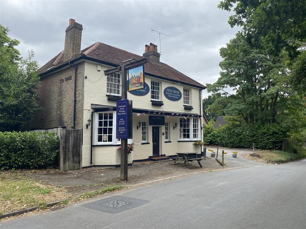 Pub/bar for sale in Long Lane, Heronsgate, Rickmansworth WD3 Zoopla